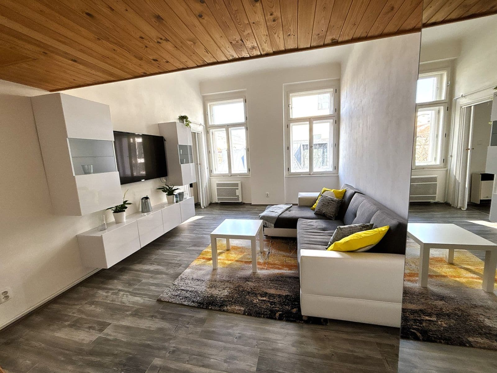 1 bedroom flat to rent, 40 m², Pernerova, Prague, Prague 1 bedroom flat to rent, 40 m², Pernerova, Prague, Prague