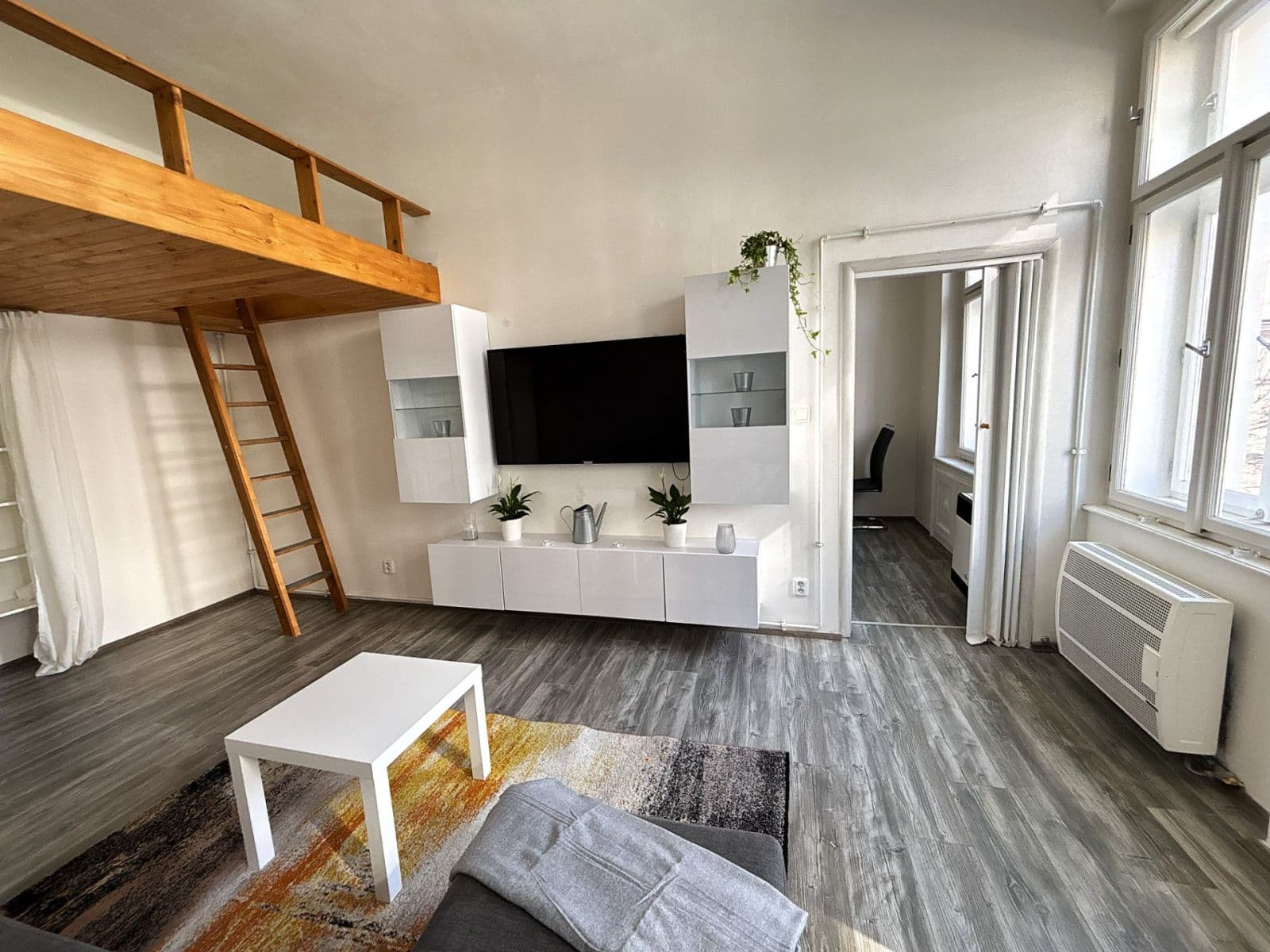 1 bedroom flat to rent, 40 m², Pernerova, Prague, Prague 1 bedroom flat to rent, 40 m², Pernerova, Prague, Prague