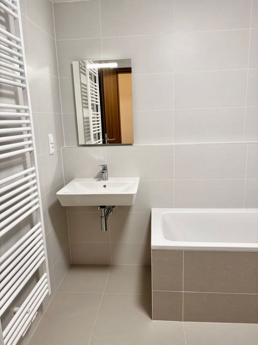 2 bedroom with open-plan kitchen flat to rent, 69 m², Josefa Truhláře, Brandýs nad Labem-Stará Boleslav, Středočeský Region 2 bedroom with open-plan kitchen flat to rent, 69 m², Josefa Truhláře, Brandýs nad Labem-Stará Boleslav, Středočeský Region