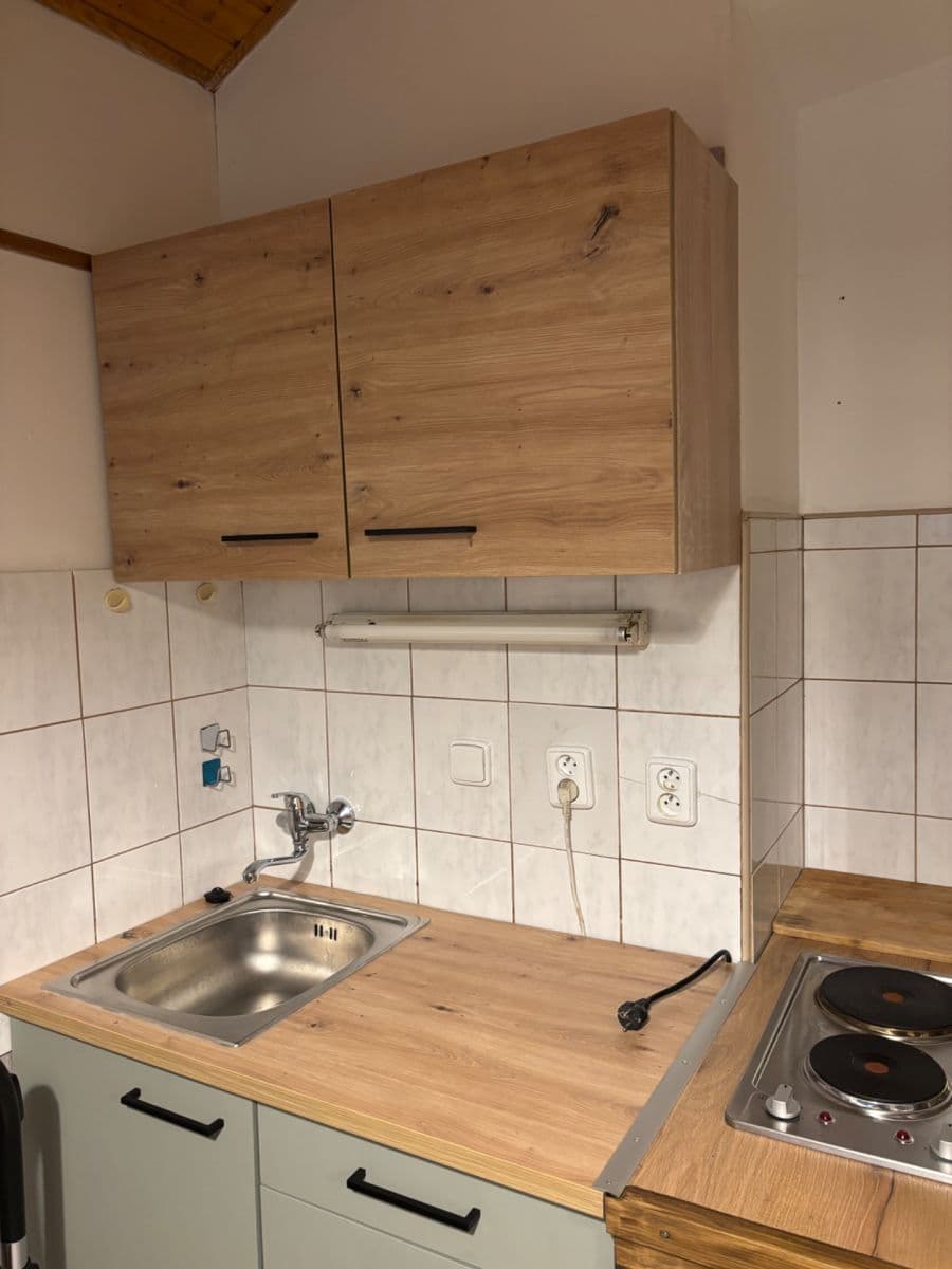 Small studio flat to rent, 20 m², Petřínská, Prague, Prague Small studio flat to rent, 20 m², Petřínská, Prague, Prague