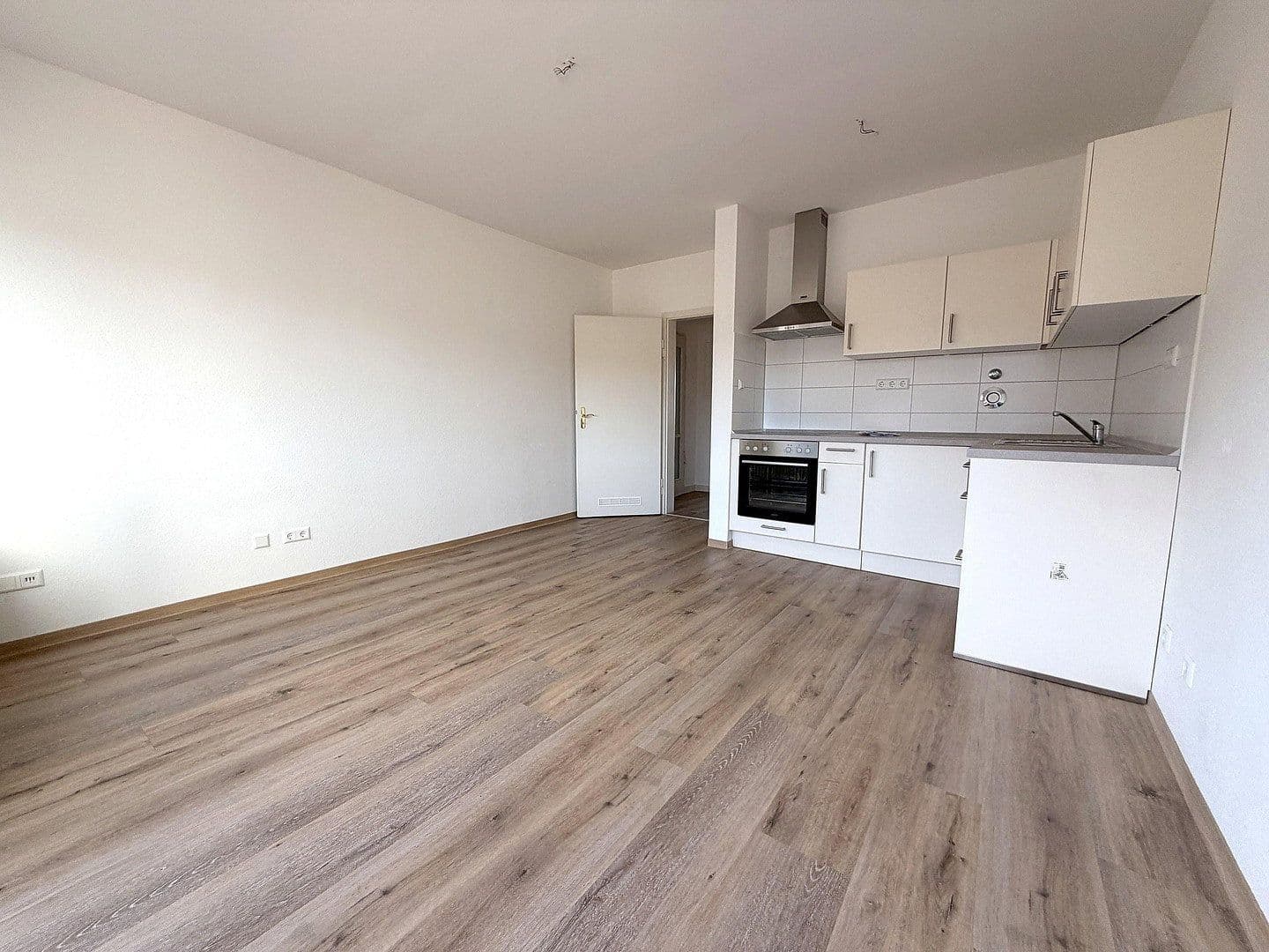 2 bedroom flat to rent, 44 m², Stuttgart, Baden-Württemberg 2 bedroom flat to rent, 44 m², Stuttgart, Baden-Württemberg