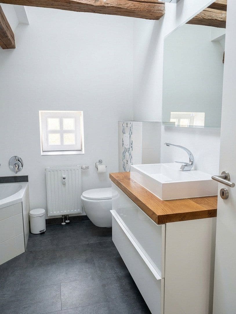 4 bedroom flat for sale, 140 m², Baiersdorf, Bavaria 4 bedroom flat for sale, 140 m², Baiersdorf, Bavaria