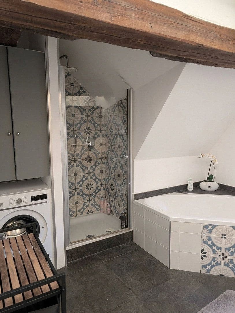 4 bedroom flat for sale, 140 m², Baiersdorf, Bavaria 4 bedroom flat for sale, 140 m², Baiersdorf, Bavaria