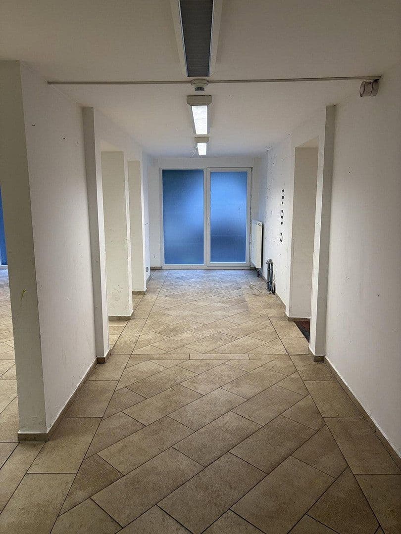 non-residential property to rent, 162 m², Karlstr. 102, Mönchengladbach, North Rhine-Westphalia non-residential property to rent, 162 m², Karlstr. 102, Mönchengladbach, North Rhine-Westphalia