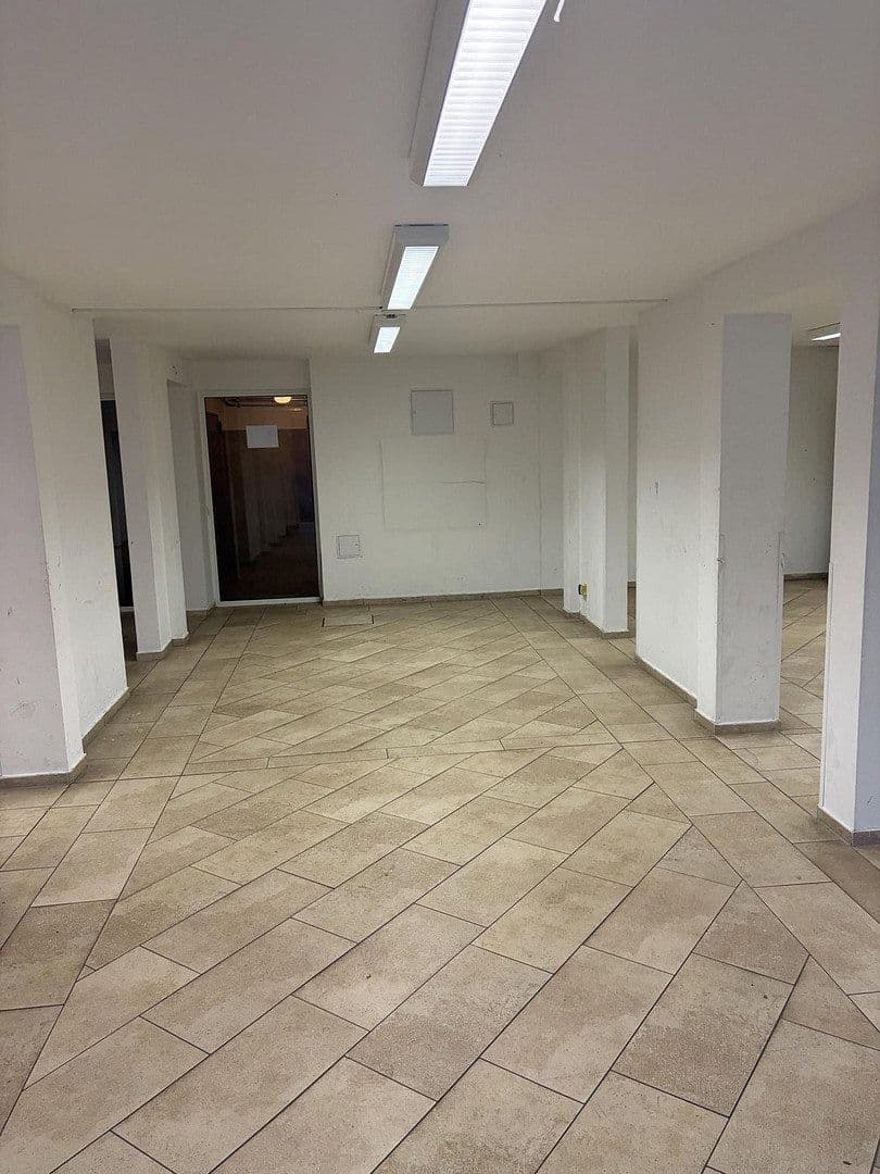 non-residential property to rent, 162 m², Karlstr. 102, Mönchengladbach, North Rhine-Westphalia non-residential property to rent, 162 m², Karlstr. 102, Mönchengladbach, North Rhine-Westphalia