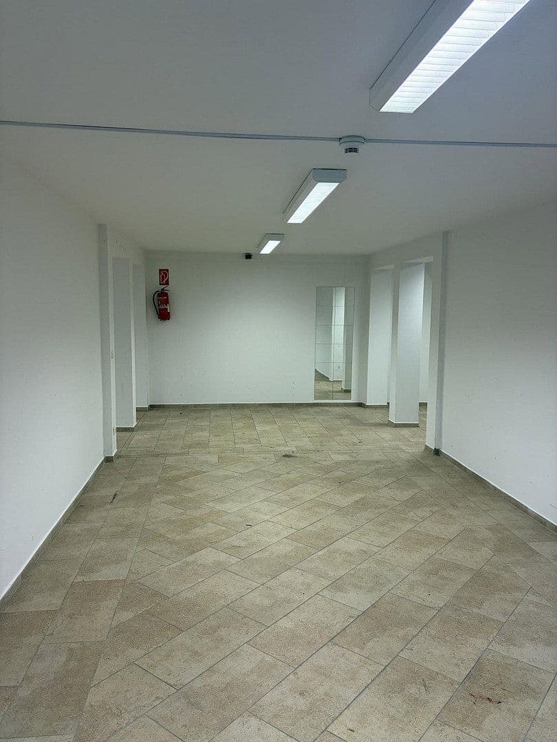 non-residential property to rent, 95 m², Karlstr. 104, Mönchengladbach, North Rhine-Westphalia non-residential property to rent, 95 m², Karlstr. 104, Mönchengladbach, North Rhine-Westphalia