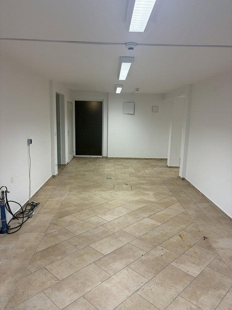 non-residential property to rent, 95 m², Karlstr. 104, Mönchengladbach, North Rhine-Westphalia non-residential property to rent, 95 m², Karlstr. 104, Mönchengladbach, North Rhine-Westphalia