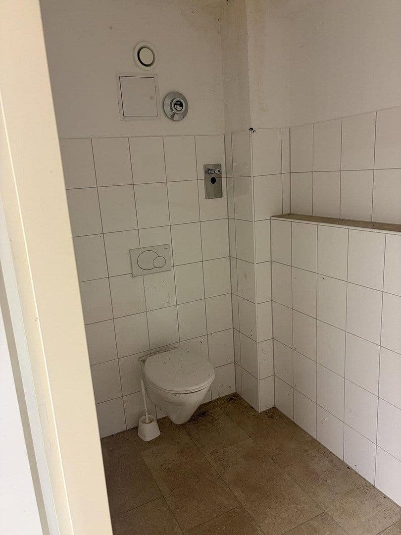 non-residential property to rent, 95 m², Karlstr. 104, Mönchengladbach, North Rhine-Westphalia non-residential property to rent, 95 m², Karlstr. 104, Mönchengladbach, North Rhine-Westphalia
