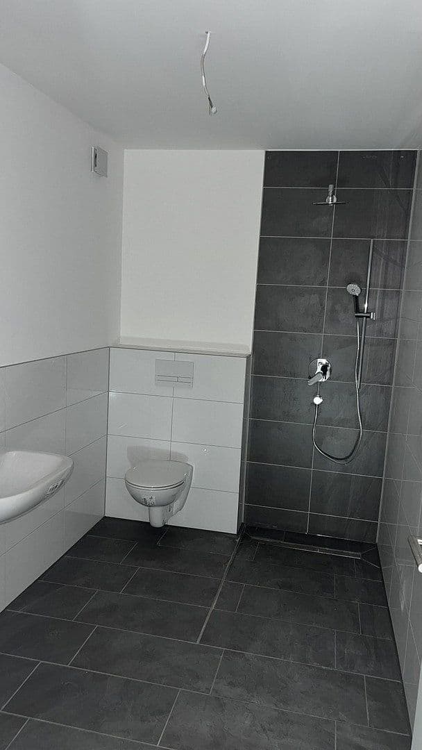 4 bedroom flat to rent, 103 m², Ludwigshafen, Rhineland-Palatinate 4 bedroom flat to rent, 103 m², Ludwigshafen, Rhineland-Palatinate