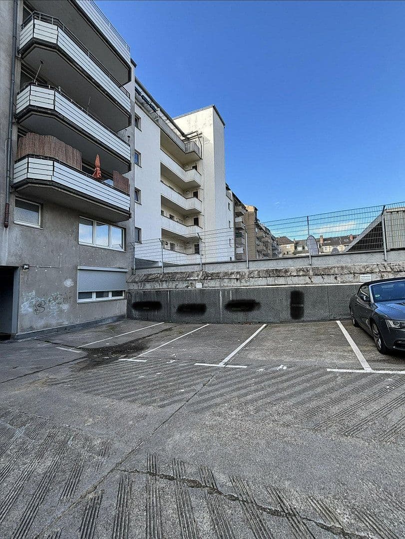 garage to rent, 0 m², Kölnerstr 44, Düsseldorf, North Rhine-Westphalia garage to rent, 0 m², Kölnerstr 44, Düsseldorf, North Rhine-Westphalia