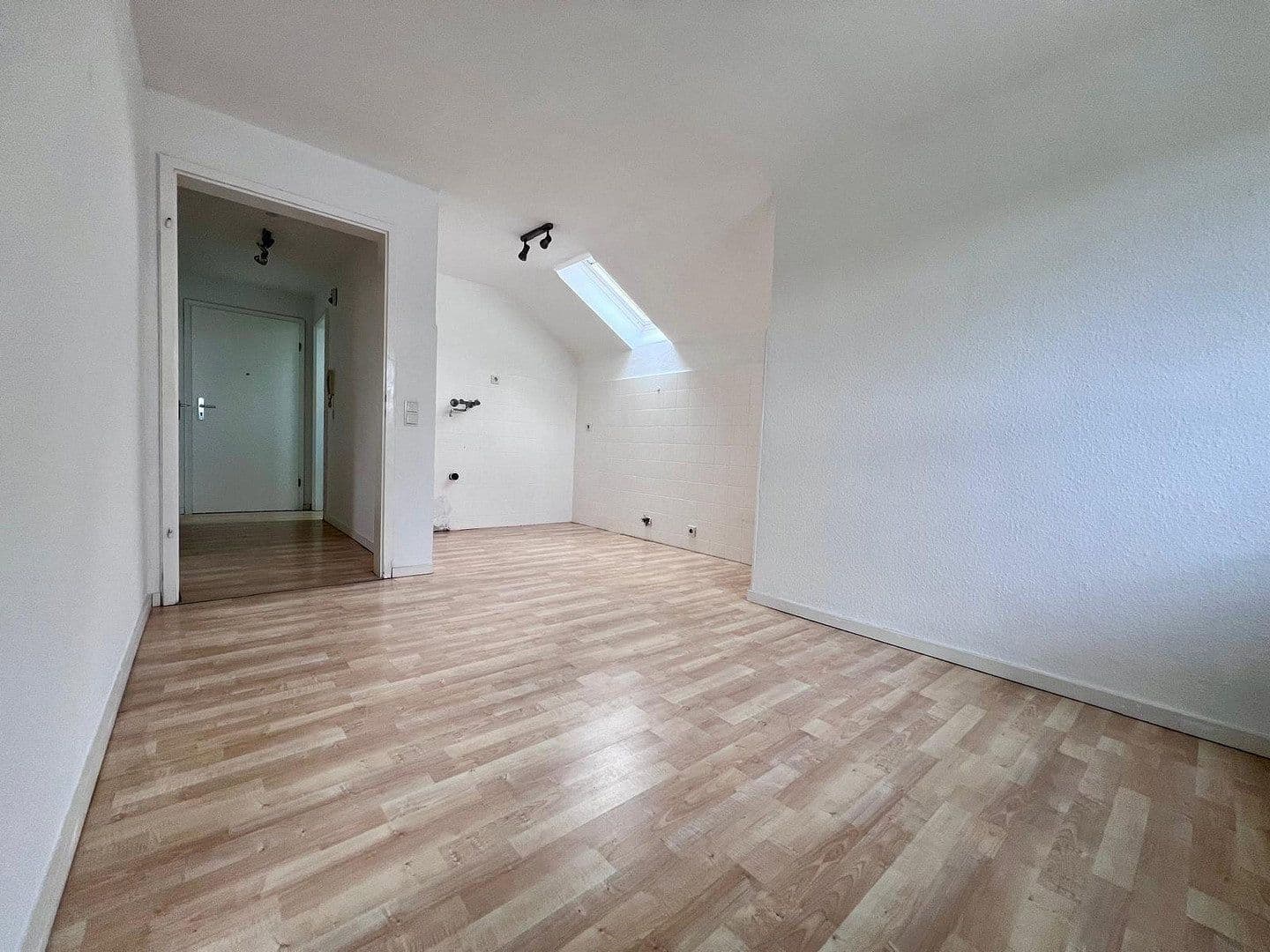 1 bedroom flat to rent, 40 m², Lindlar, North Rhine-Westphalia 1 bedroom flat to rent, 40 m², Lindlar, North Rhine-Westphalia