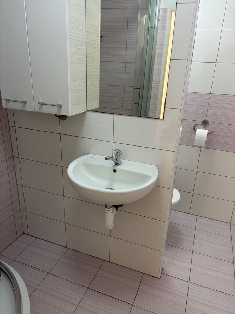2 bedroom flat to rent, 43 m², Skupova, Olomouc, Olomoucký Region 2 bedroom flat to rent, 43 m², Skupova, Olomouc, Olomoucký Region