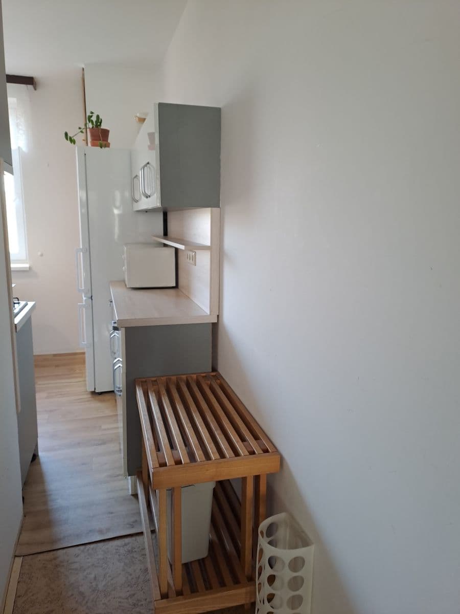 3 bedroom flat to rent, 72 m², Na Stárce, Prague, Prague 3 bedroom flat to rent, 72 m², Na Stárce, Prague, Prague