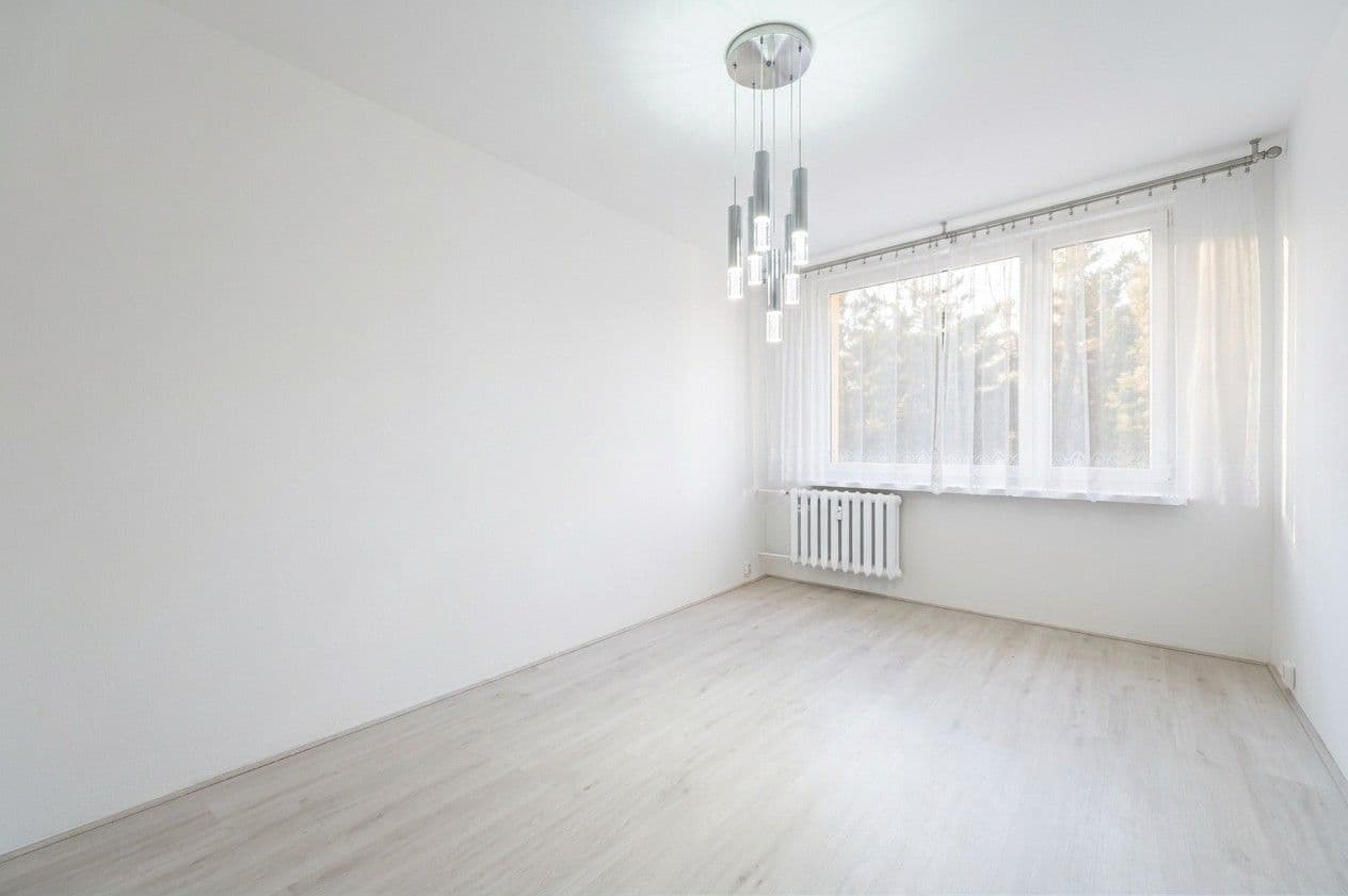 2 bedroom with open-plan kitchen flat to rent, 75 m², Jažlovická, Prague, Prague 2 bedroom with open-plan kitchen flat to rent, 75 m², Jažlovická, Prague, Prague
