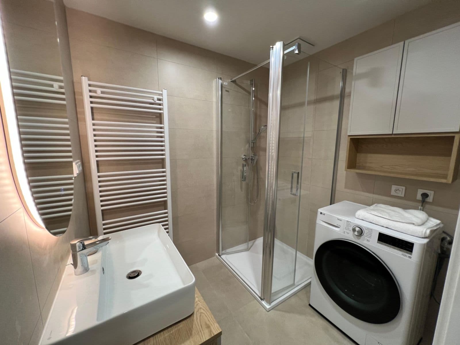 Studio flat to rent, 45 m², Cukerní, Prague, Prague Studio flat to rent, 45 m², Cukerní, Prague, Prague