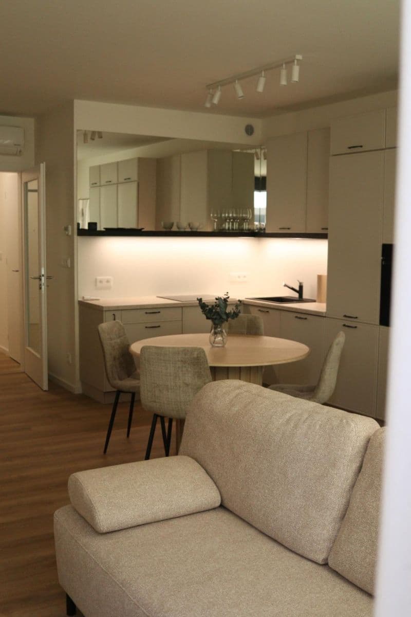 Studio flat to rent, 45 m², Cukerní, Prague, Prague Studio flat to rent, 45 m², Cukerní, Prague, Prague
