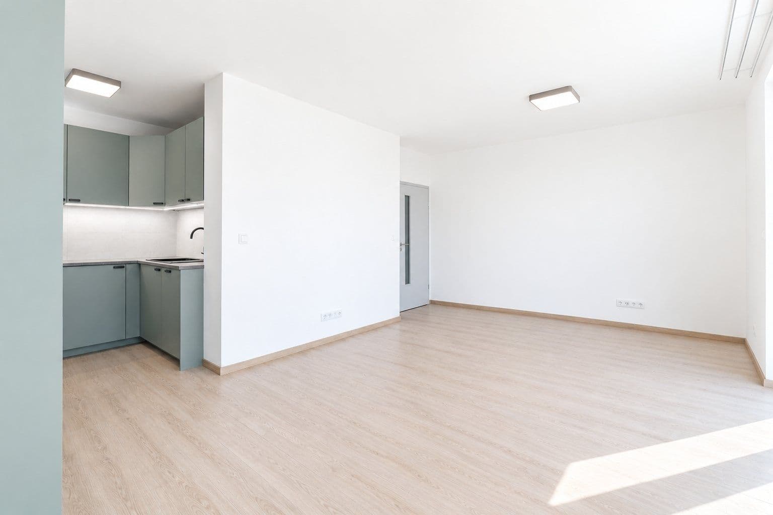 1 bedroom with open-plan kitchen flat to rent, 47 m², Zahradní, Plzeň, Plzeňský Region 1 bedroom with open-plan kitchen flat to rent, 47 m², Zahradní, Plzeň, Plzeňský Region