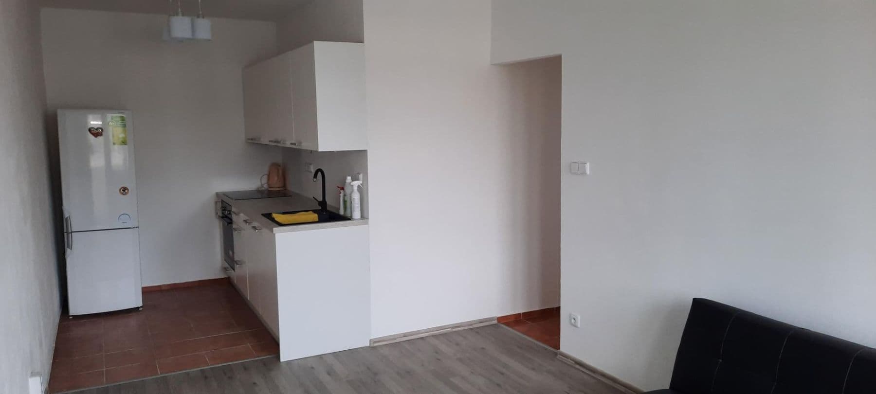 1 bedroom with open-plan kitchen flat to rent, 40 m², U Sluncové, Prague, Prague 1 bedroom with open-plan kitchen flat to rent, 40 m², U Sluncové, Prague, Prague