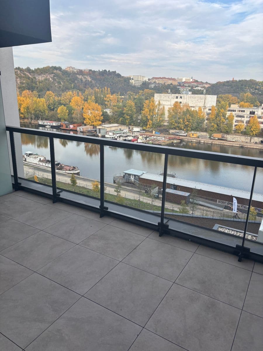 1 bedroom with open-plan kitchen flat for sale, 72 m², Jankovcova, Prague, Prague 1 bedroom with open-plan kitchen flat for sale, 72 m², Jankovcova, Prague, Prague