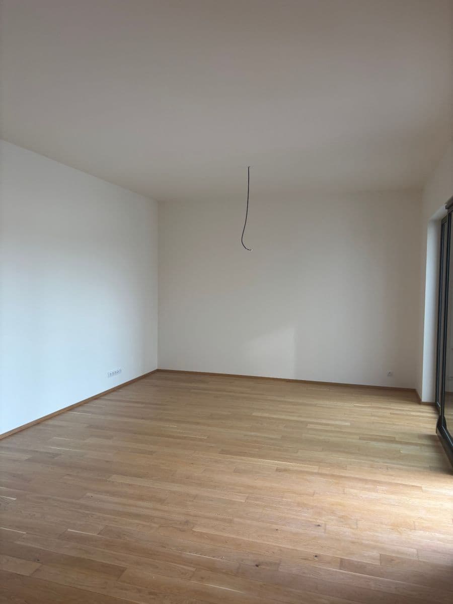 1 bedroom with open-plan kitchen flat for sale, 72 m², Jankovcova, Prague, Prague 1 bedroom with open-plan kitchen flat for sale, 72 m², Jankovcova, Prague, Prague
