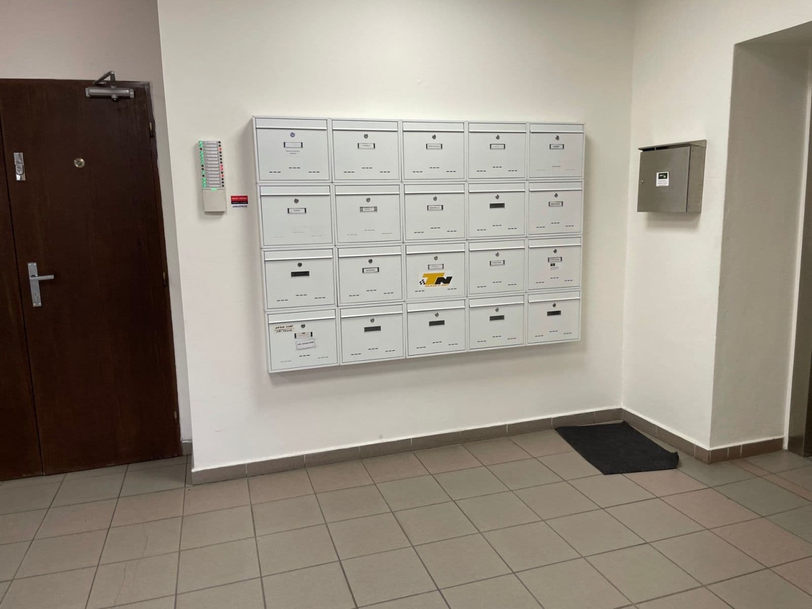 office to rent, 18 m², U Elektry, Prague, Prague office to rent, 18 m², U Elektry, Prague, Prague