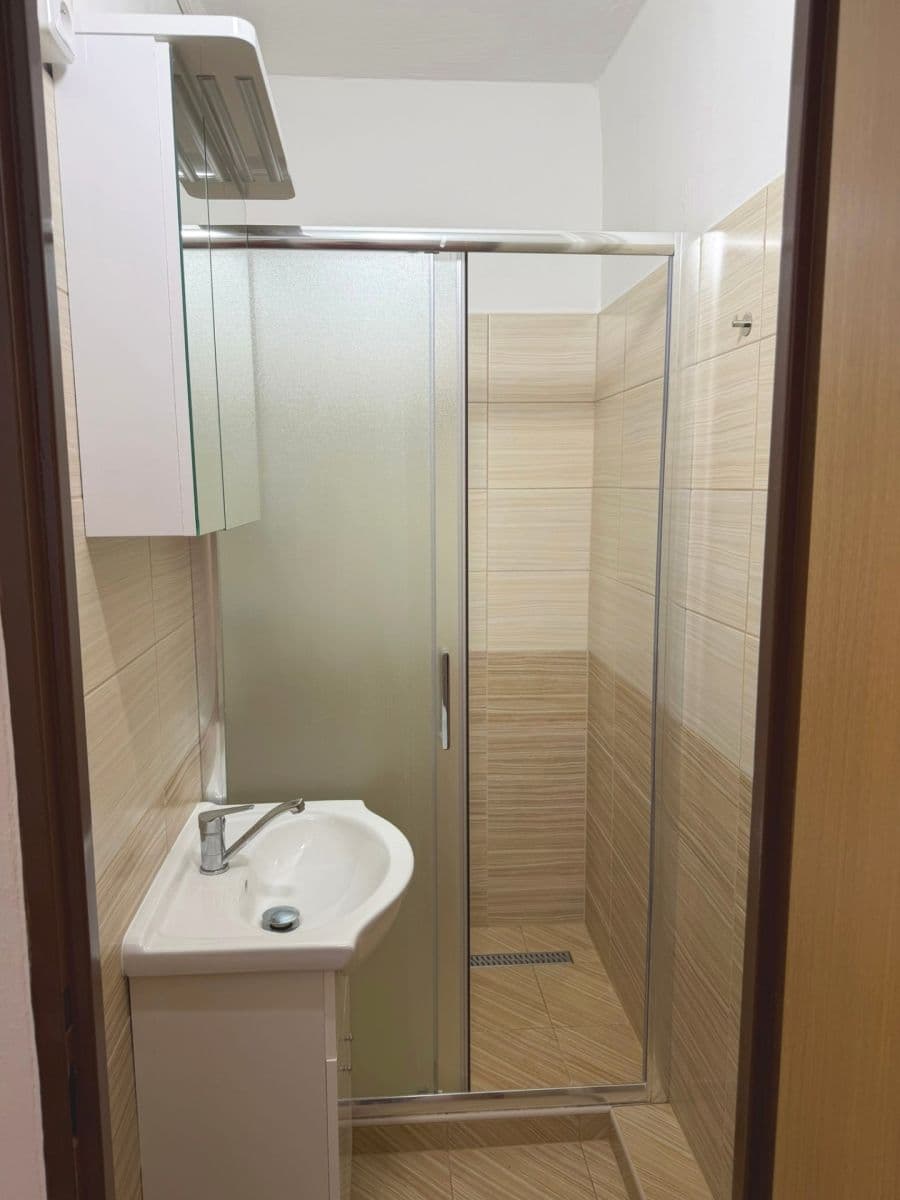 Studio flat to rent, 27 m², Bítovská, Prague, Prague Studio flat to rent, 27 m², Bítovská, Prague, Prague
