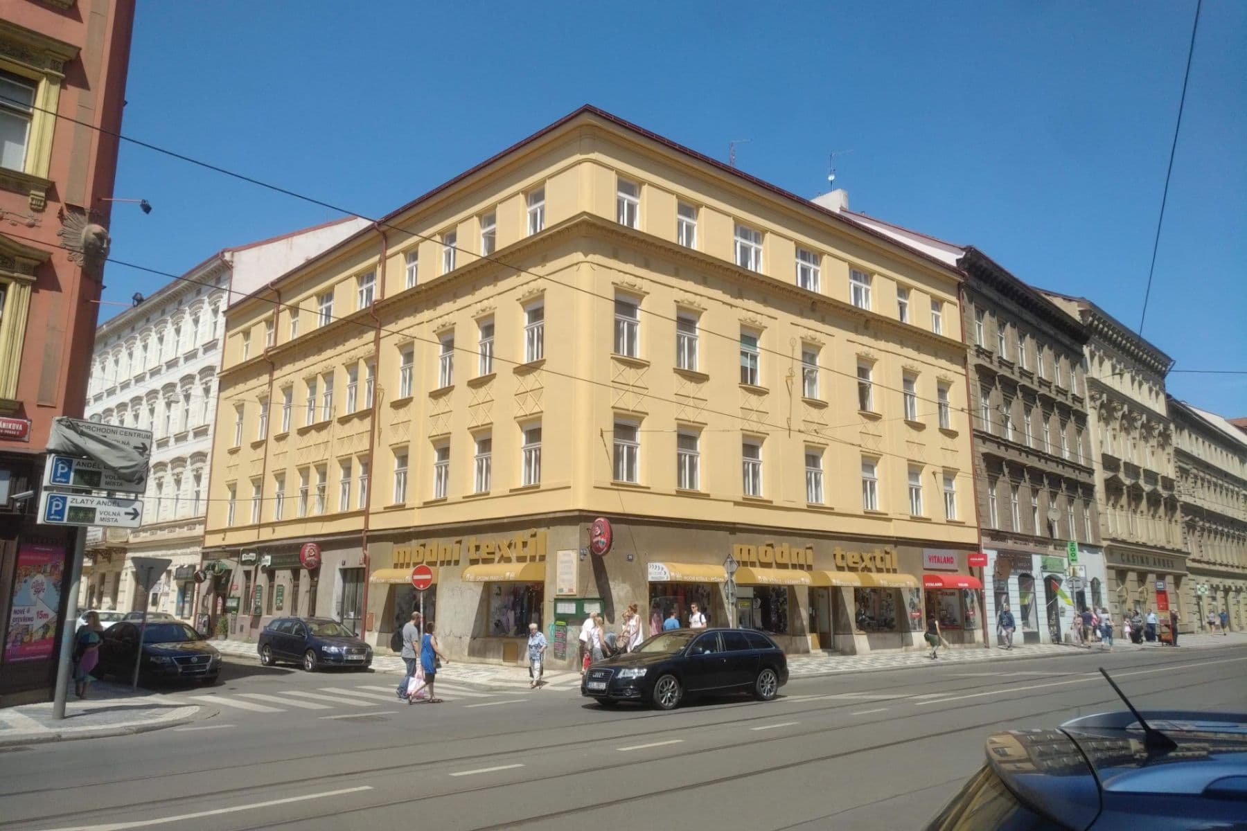 2 bedroom flat to rent, 64 m², Viktora Huga, Prague, Prague 2 bedroom flat to rent, 64 m², Viktora Huga, Prague, Prague