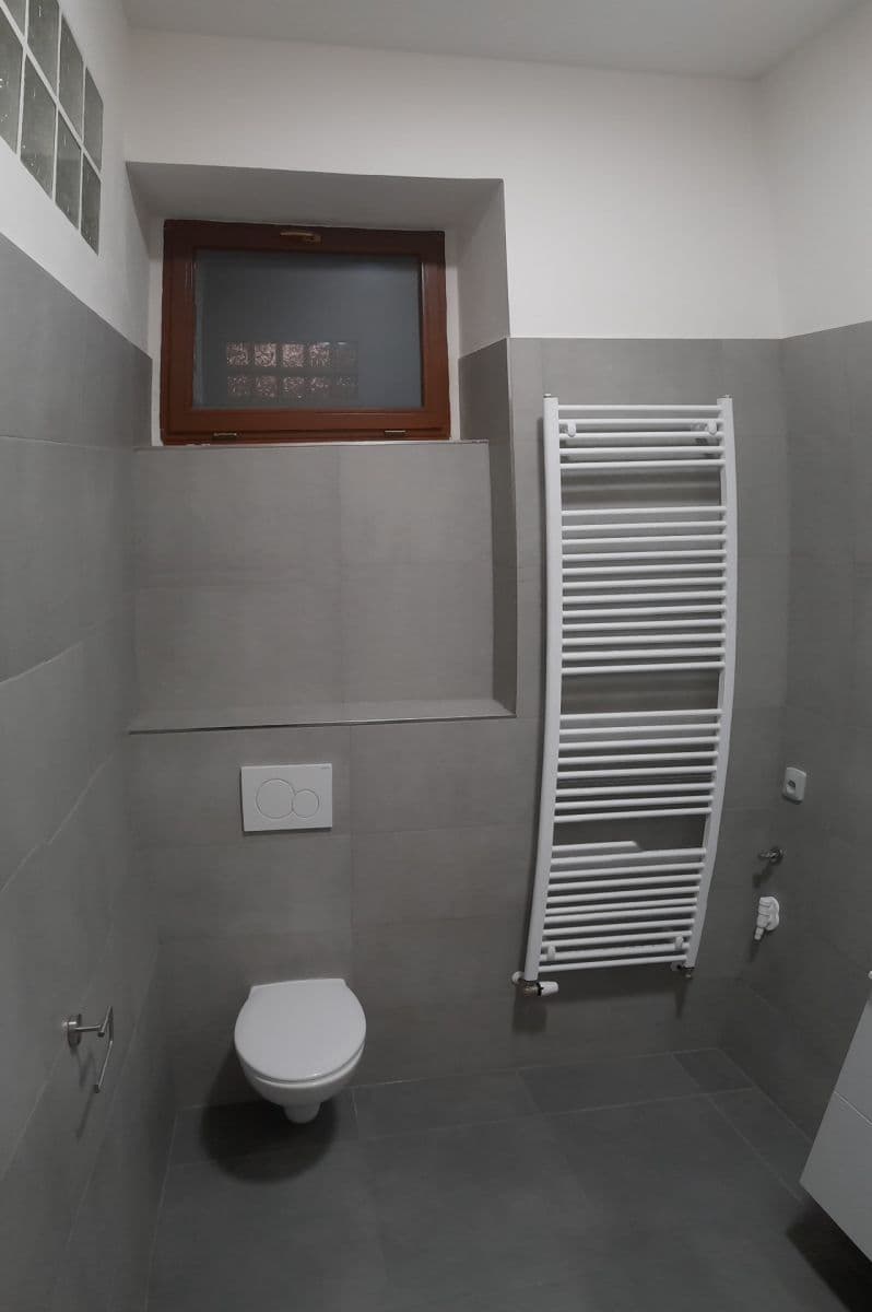 2 bedroom flat to rent, 64 m², Viktora Huga, Prague, Prague 2 bedroom flat to rent, 64 m², Viktora Huga, Prague, Prague