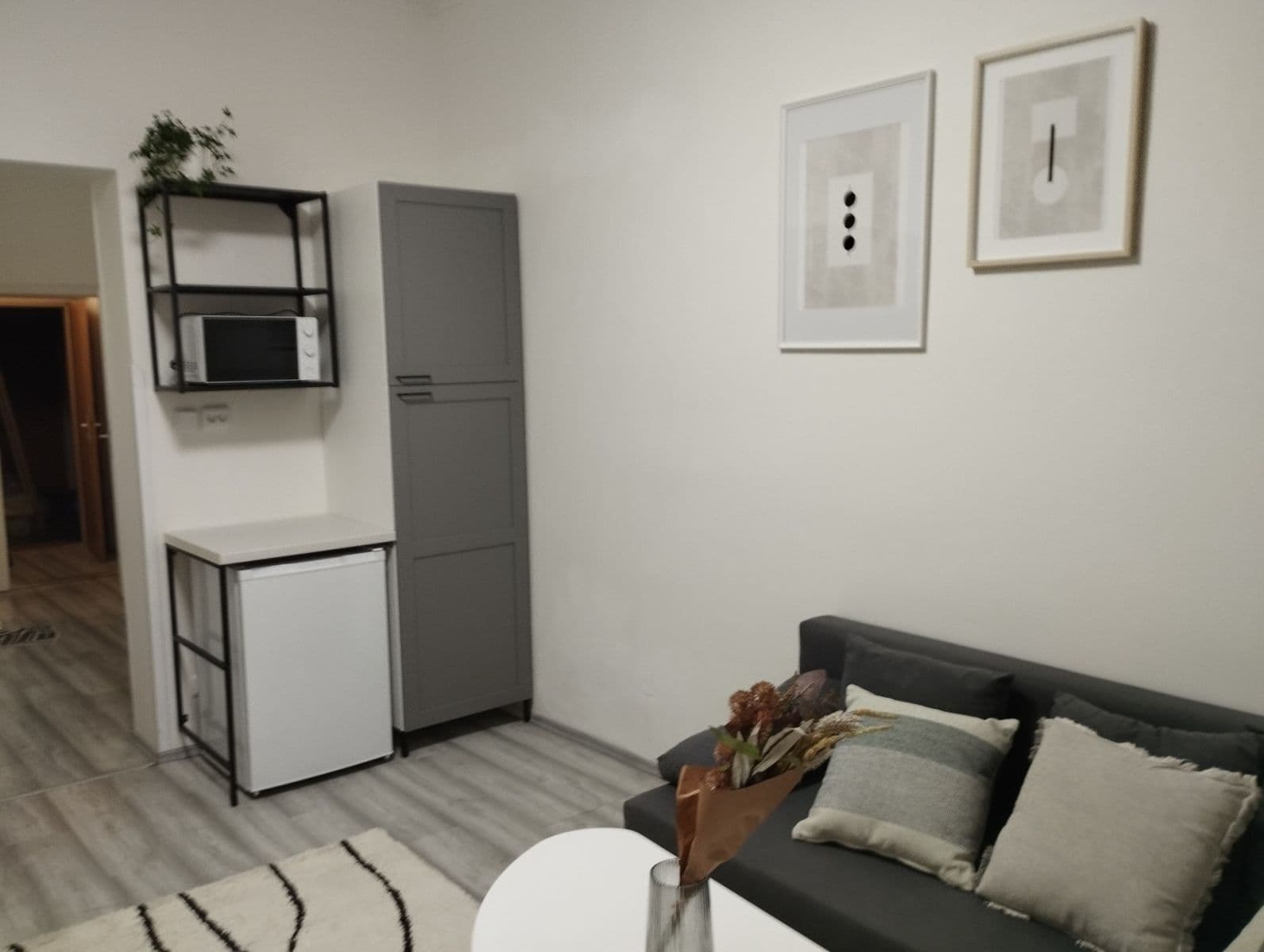 Studio flat to rent, 31 m², Roháčova, Prague, Prague Studio flat to rent, 31 m², Roháčova, Prague, Prague