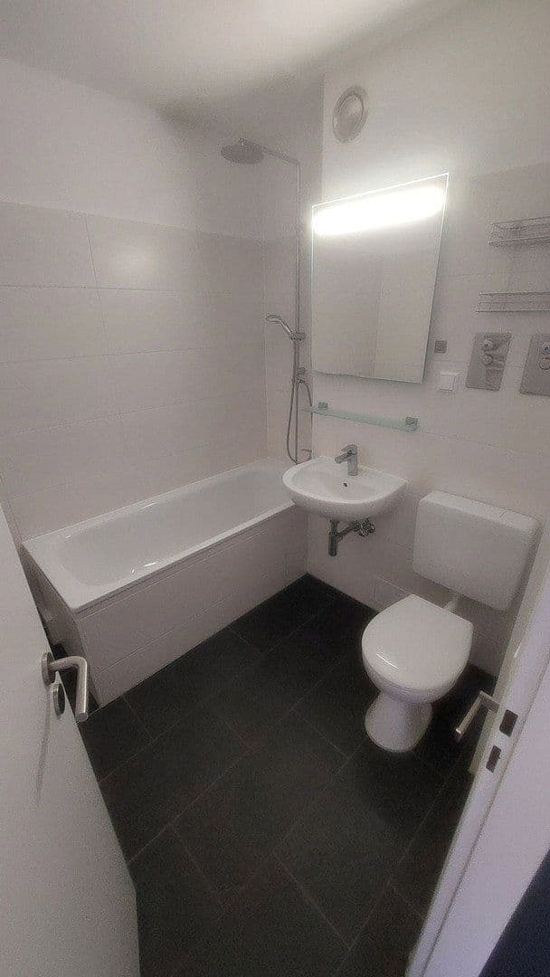 2 bedroom flat for sale, 47 m², Am Ihmeufer 5, Hanover, Lower Saxony 2 bedroom flat for sale, 47 m², Am Ihmeufer 5, Hanover, Lower Saxony