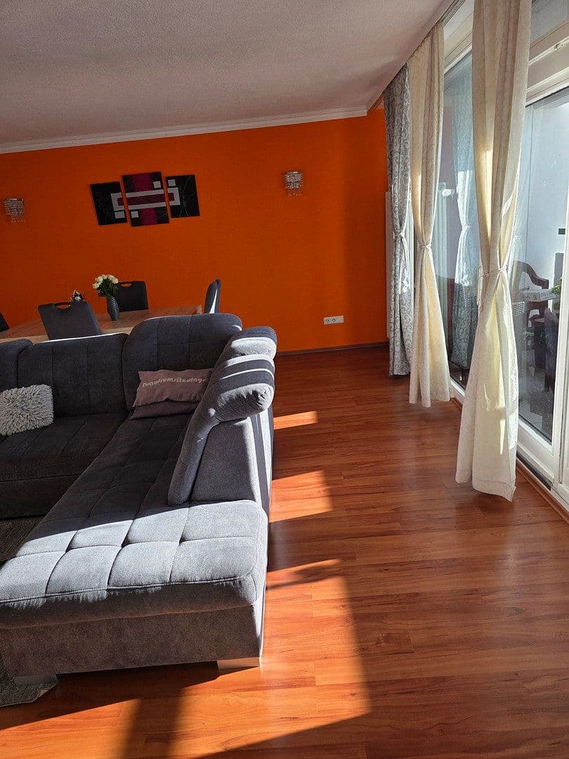 3 bedroom with open-plan kitchen flat for sale, 107 m², Mühlacker, Baden-Württemberg 3 bedroom with open-plan kitchen flat for sale, 107 m², Mühlacker, Baden-Württemberg