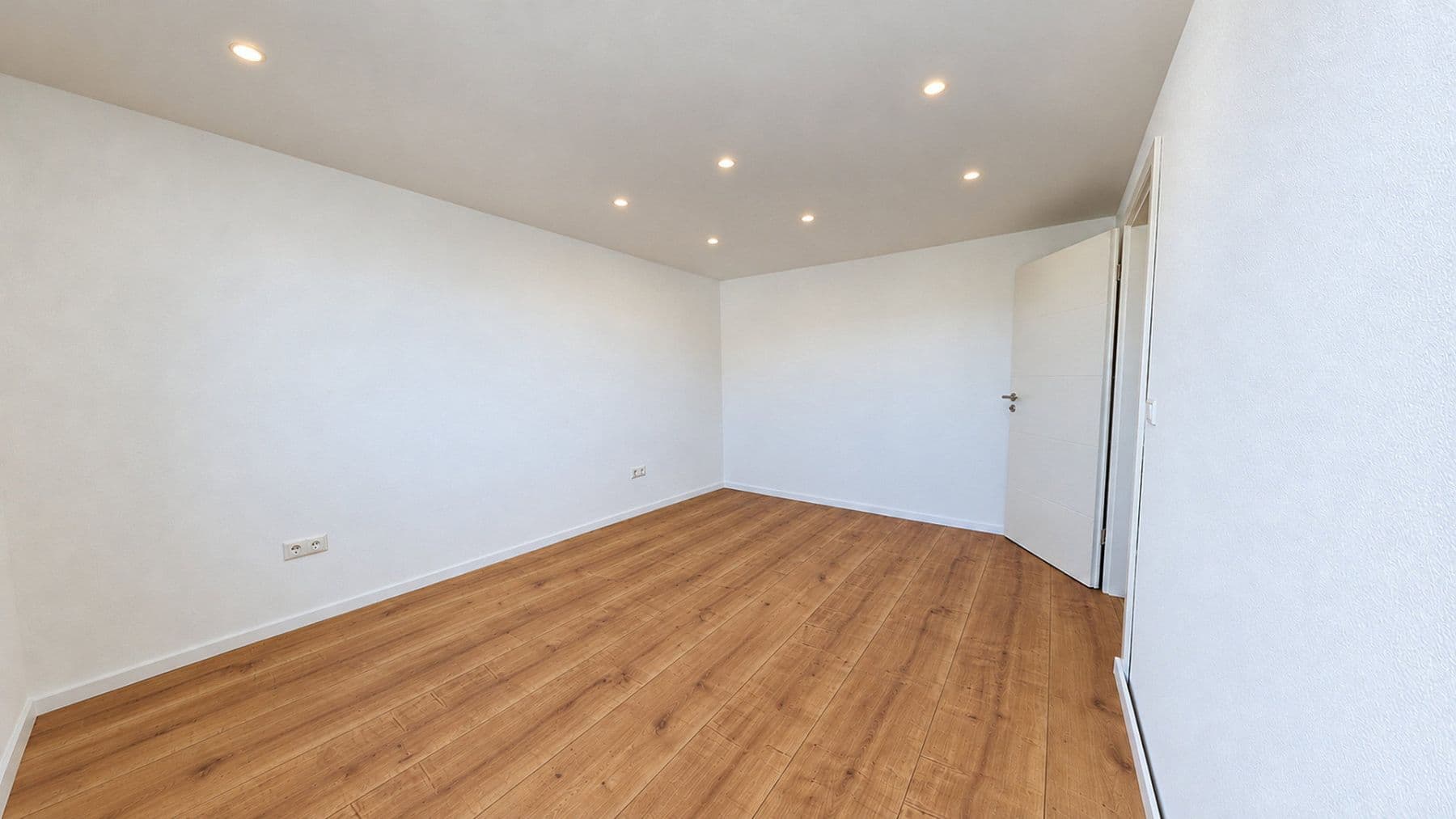 3 bedroom flat for sale, 52 m², INA-Ring 6, Herzogenaurach, Bavaria 3 bedroom flat for sale, 52 m², INA-Ring 6, Herzogenaurach, Bavaria
