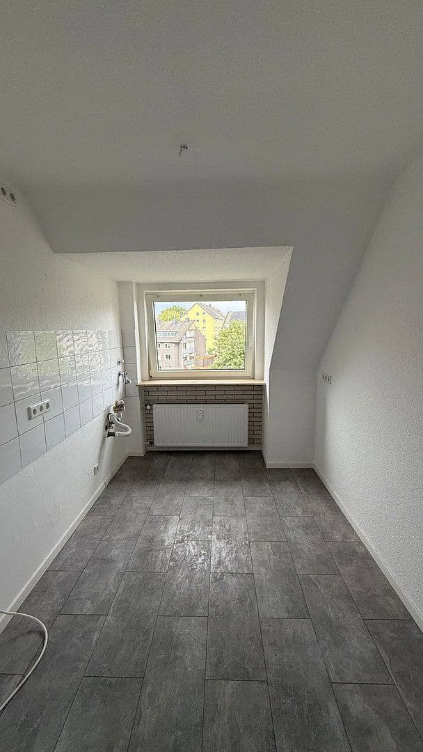 2 bedroom with open-plan kitchen flat to rent, 56 m², Reuenberg 53b, Essen, North Rhine-Westphalia 2 bedroom with open-plan kitchen flat to rent, 56 m², Reuenberg 53b, Essen, North Rhine-Westphalia