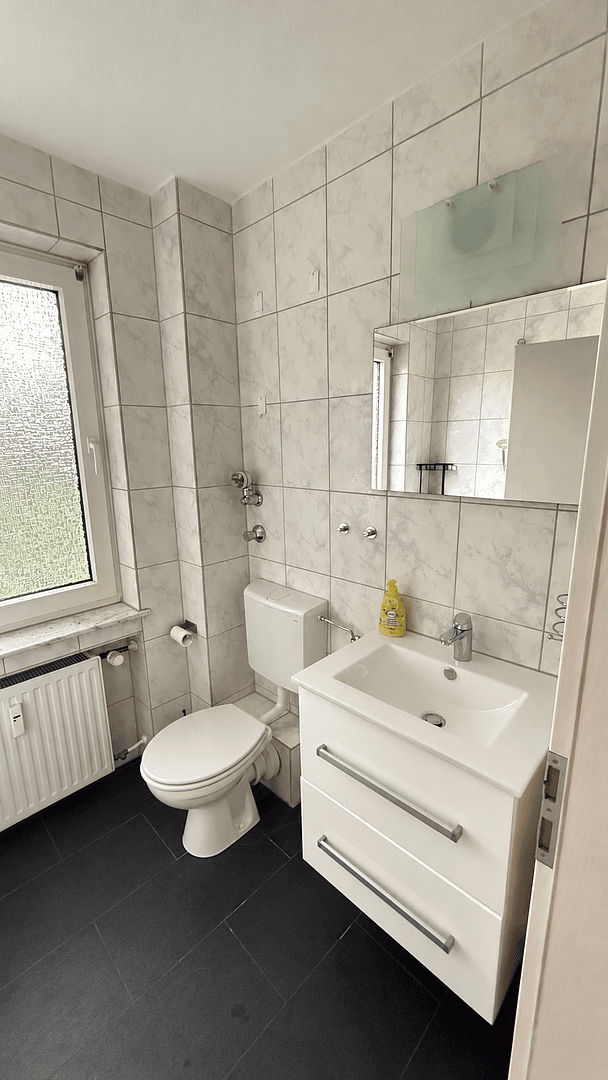 2 bedroom with open-plan kitchen flat to rent, 56 m², Reuenberg 53b, Essen, North Rhine-Westphalia 2 bedroom with open-plan kitchen flat to rent, 56 m², Reuenberg 53b, Essen, North Rhine-Westphalia