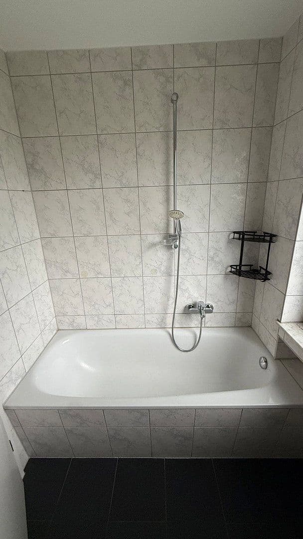 2 bedroom with open-plan kitchen flat to rent, 56 m², Reuenberg 53b, Essen, North Rhine-Westphalia 2 bedroom with open-plan kitchen flat to rent, 56 m², Reuenberg 53b, Essen, North Rhine-Westphalia