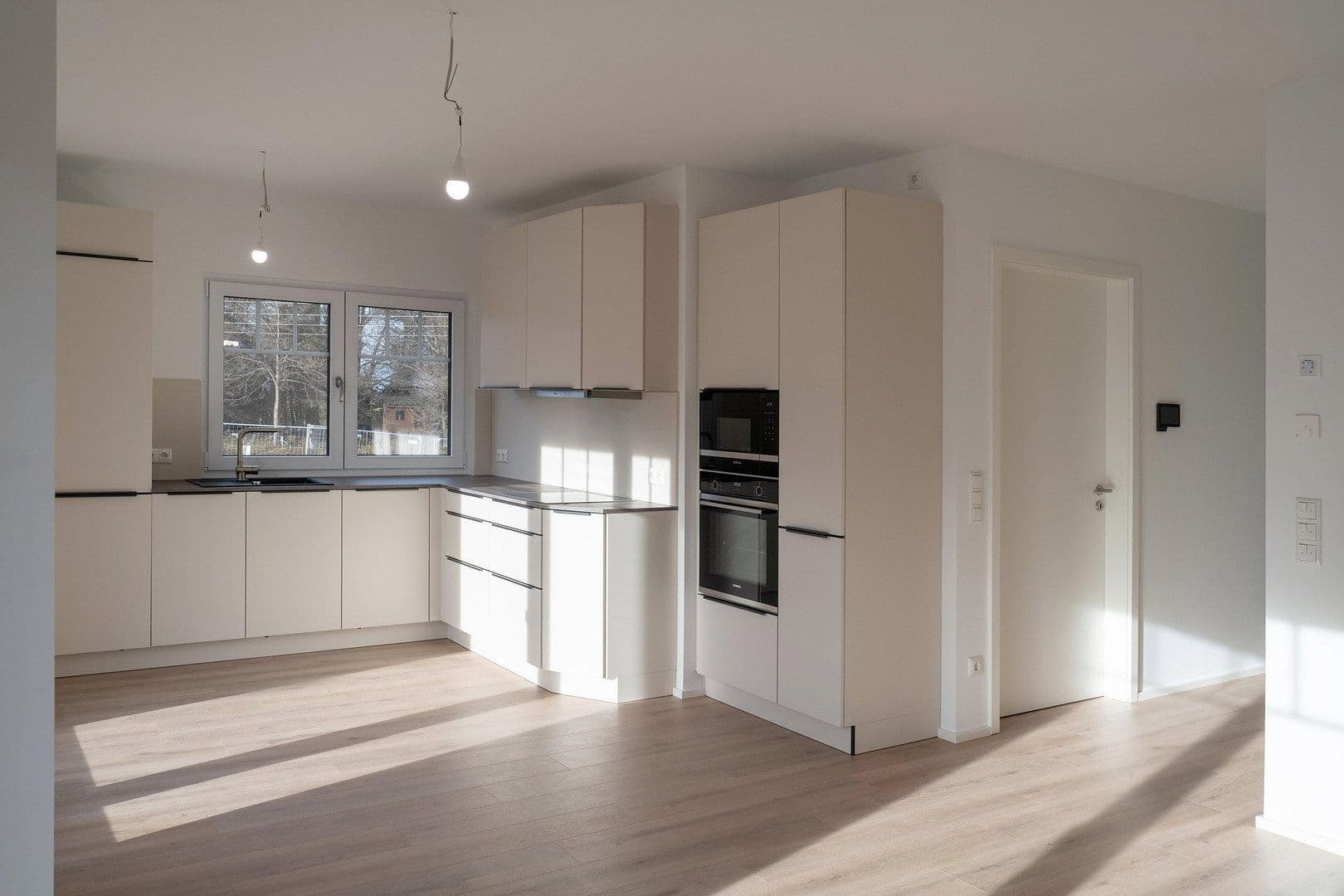 1 bedroom with open-plan kitchen flat to rent, 66 m², Brunnenweg 1a, Kamenz - Kamjenc, Saxony 1 bedroom with open-plan kitchen flat to rent, 66 m², Brunnenweg 1a, Kamenz - Kamjenc, Saxony