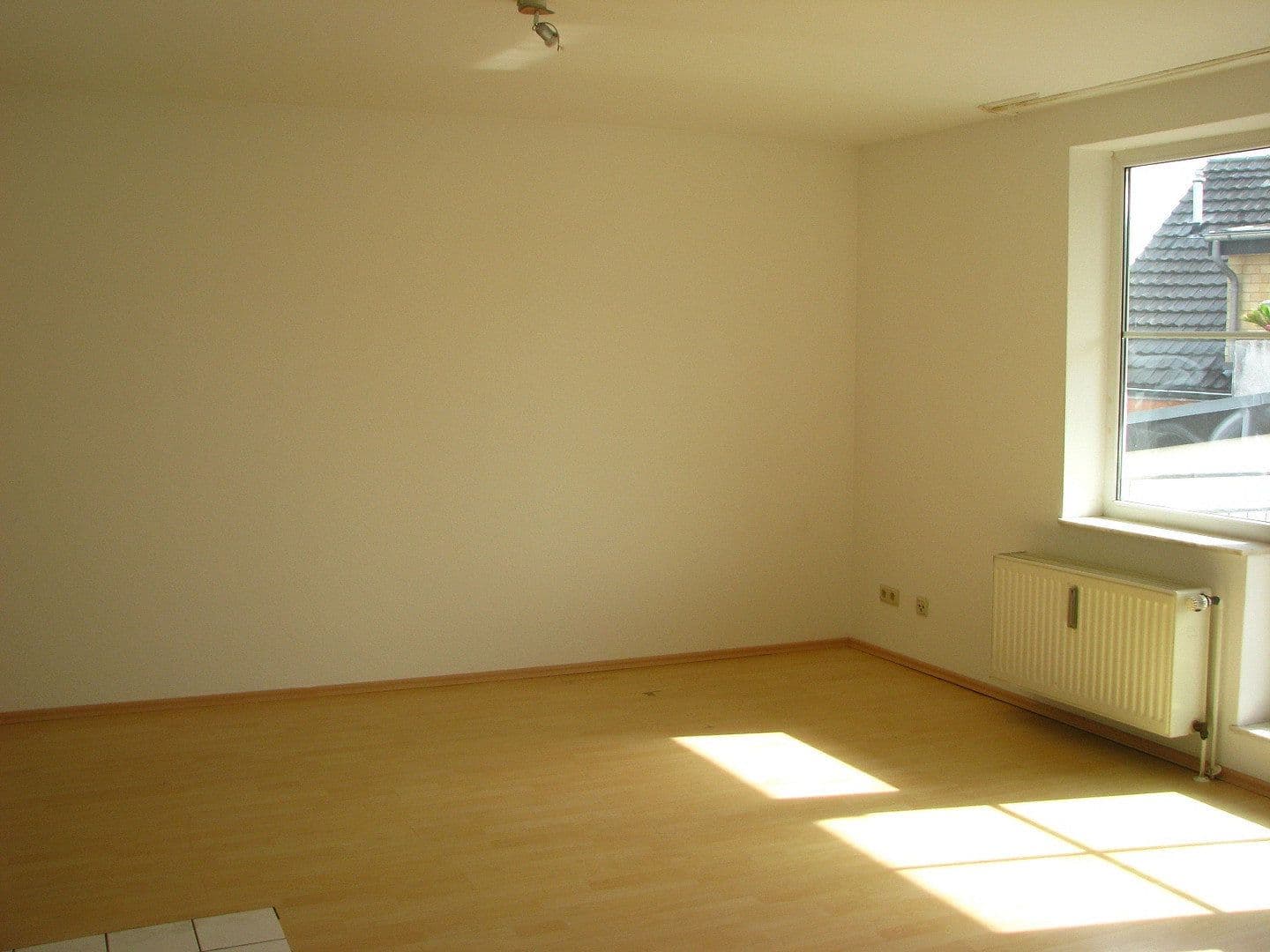 2 bedroom flat to rent, 55 m², Luisenstrasse 34, Siegburg, North Rhine-Westphalia 2 bedroom flat to rent, 55 m², Luisenstrasse 34, Siegburg, North Rhine-Westphalia