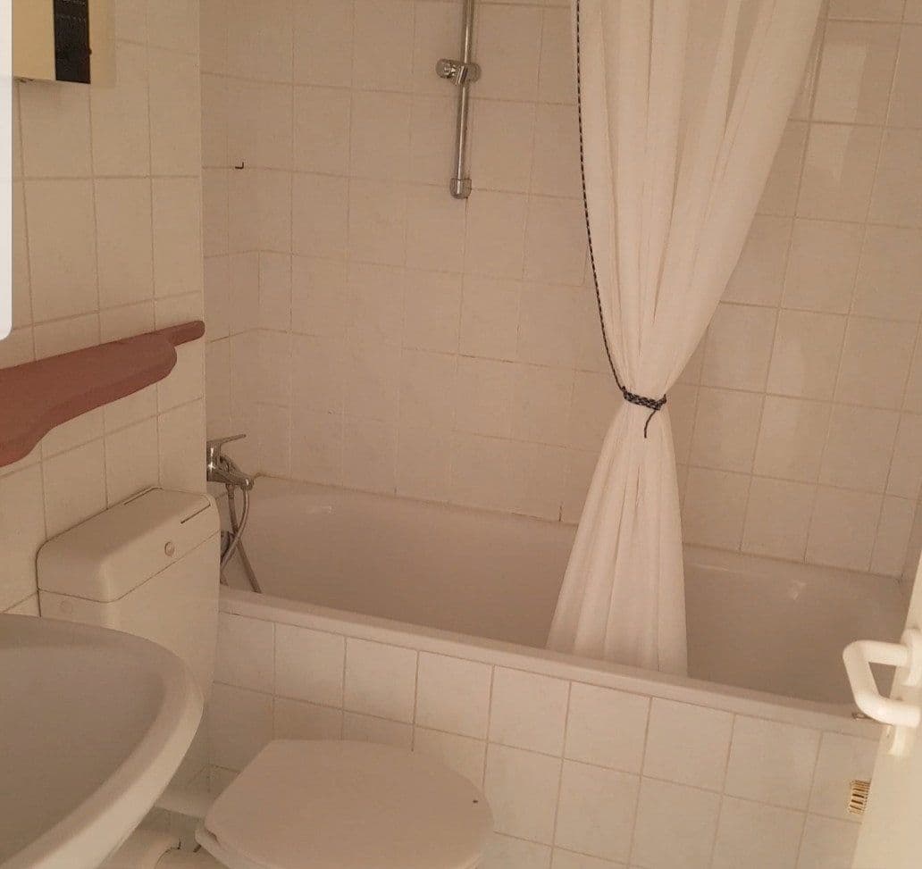 2 bedroom flat to rent, 55 m², Luisenstrasse 34, Siegburg, North Rhine-Westphalia 2 bedroom flat to rent, 55 m², Luisenstrasse 34, Siegburg, North Rhine-Westphalia