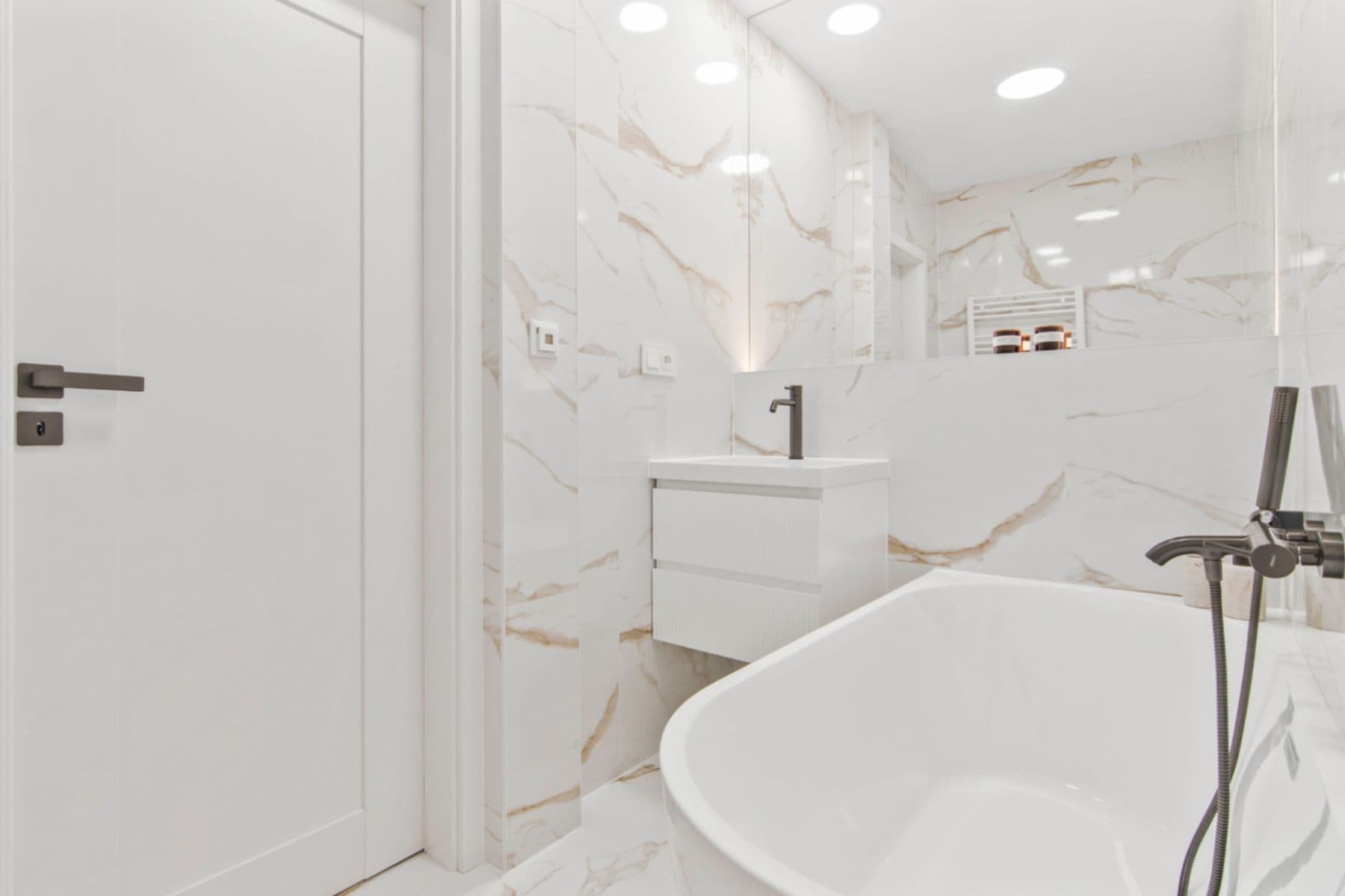2 bedroom with open-plan kitchen flat for sale, 60 m², Nad Primaskou, Prague, Prague 2 bedroom with open-plan kitchen flat for sale, 60 m², Nad Primaskou, Prague, Prague