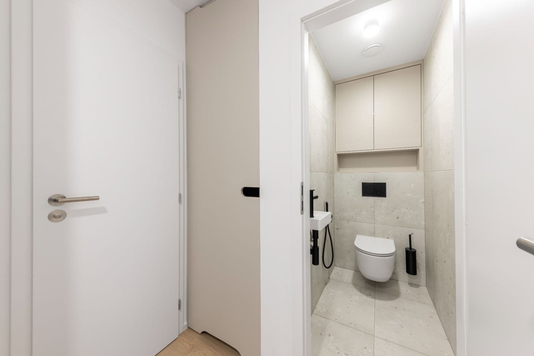 3 bedroom with open-plan kitchen flat for sale, 71 m², Pod Strání, Prague, Prague 3 bedroom with open-plan kitchen flat for sale, 71 m², Pod Strání, Prague, Prague