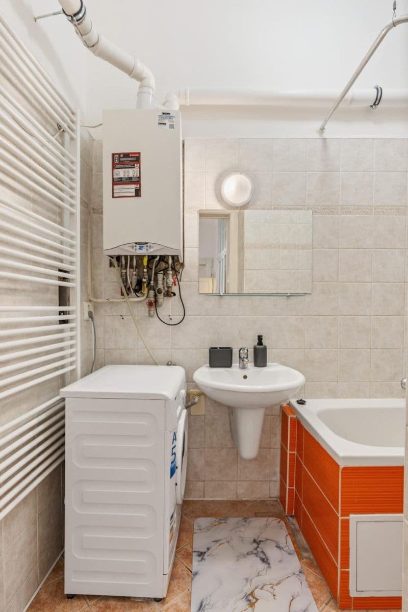 3 bedroom flat to rent, 151 m², Tyršova, Prague, Prague 3 bedroom flat to rent, 151 m², Tyršova, Prague, Prague