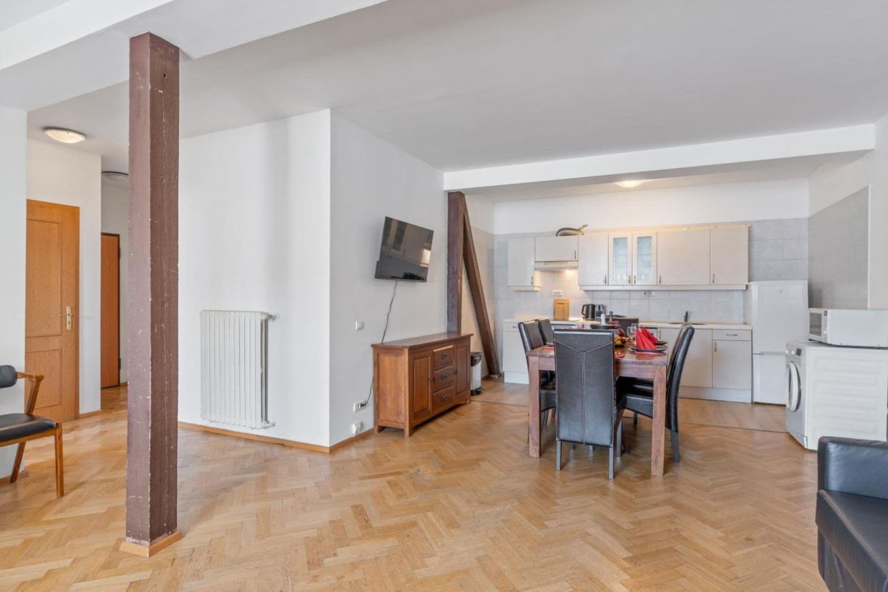3 bedroom flat to rent, 129 m², Matoušova, Prague, Prague 3 bedroom flat to rent, 129 m², Matoušova, Prague, Prague