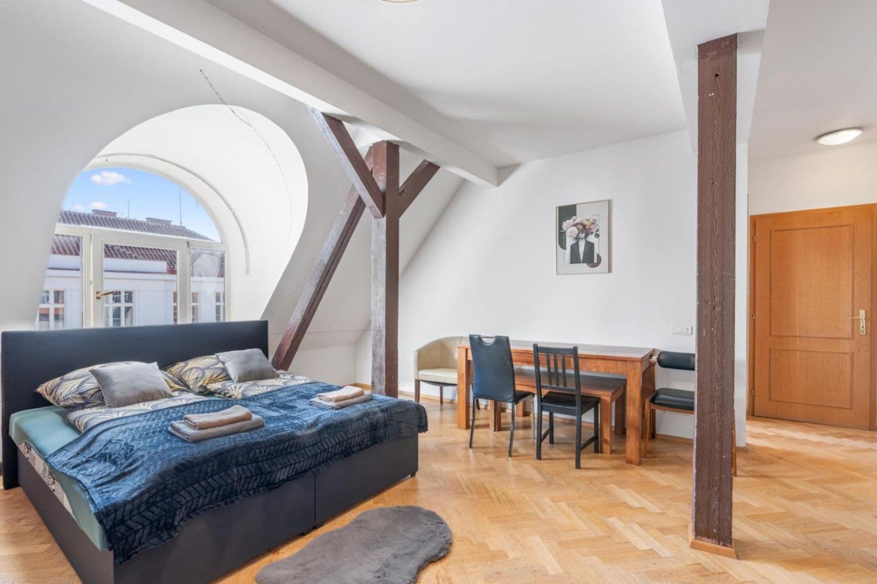 3 bedroom flat to rent, 129 m², Matoušova, Prague, Prague 3 bedroom flat to rent, 129 m², Matoušova, Prague, Prague