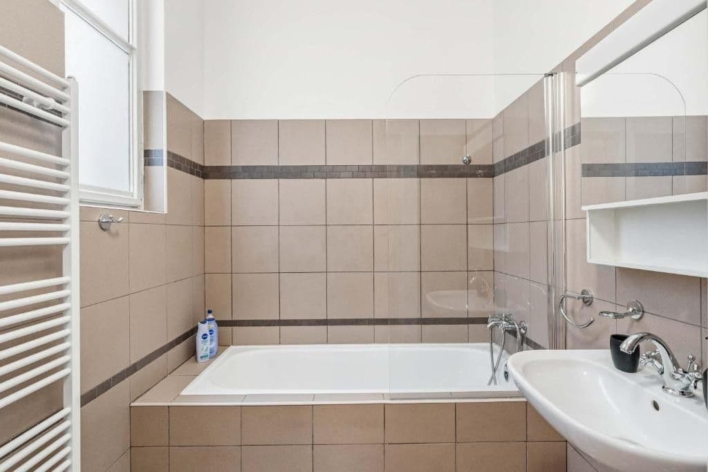 2 bedroom flat to rent, 84 m², Milady Horákové, Prague, Prague 2 bedroom flat to rent, 84 m², Milady Horákové, Prague, Prague