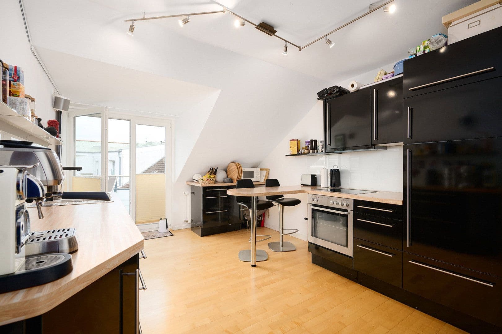 4 bedroom flat for sale, 108 m², Eckernförder Straße 54, Kiel, Schleswig-Holstein 4 bedroom flat for sale, 108 m², Eckernförder Straße 54, Kiel, Schleswig-Holstein
