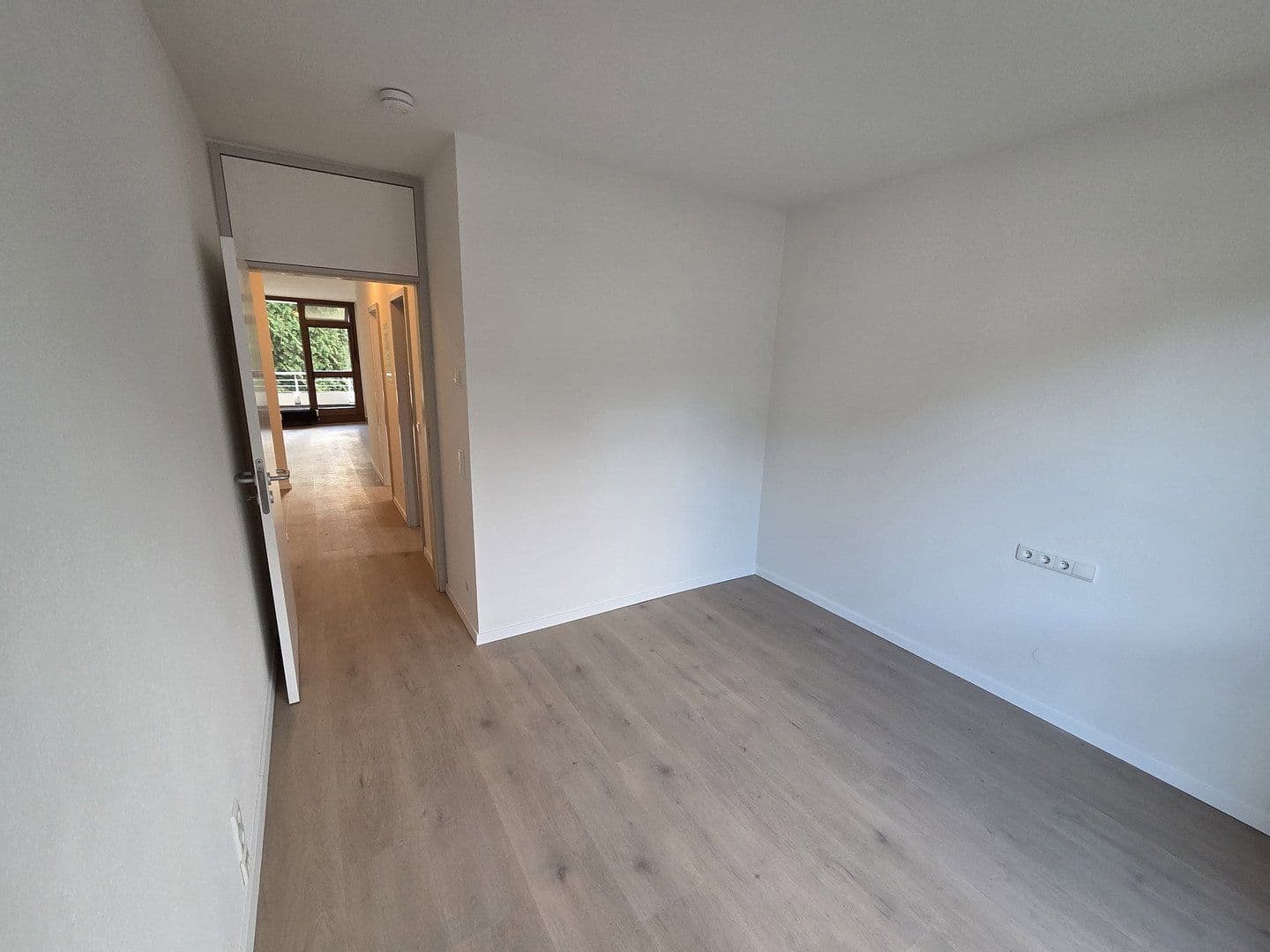 2 bedroom flat to rent, 61 m², Vennstraße 66, Düsseldorf, North Rhine-Westphalia 2 bedroom flat to rent, 61 m², Vennstraße 66, Düsseldorf, North Rhine-Westphalia