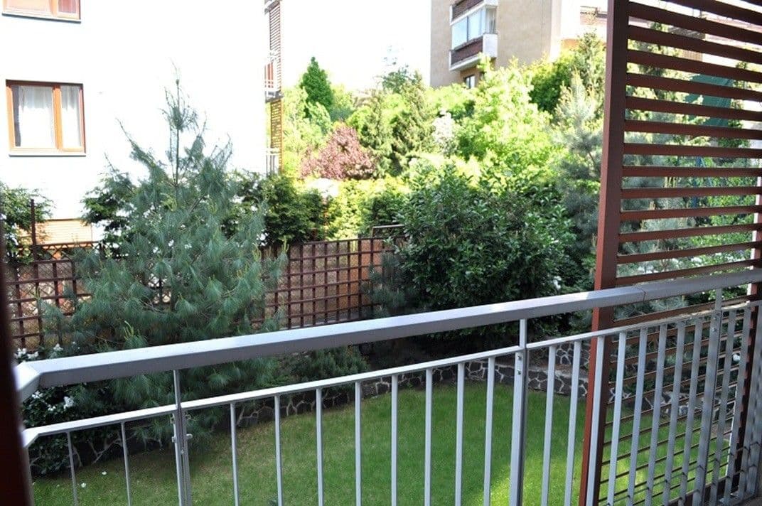 1 bedroom with open-plan kitchen flat for sale, 55 m², Jeremenkova, Prague, Prague 1 bedroom with open-plan kitchen flat for sale, 55 m², Jeremenkova, Prague, Prague