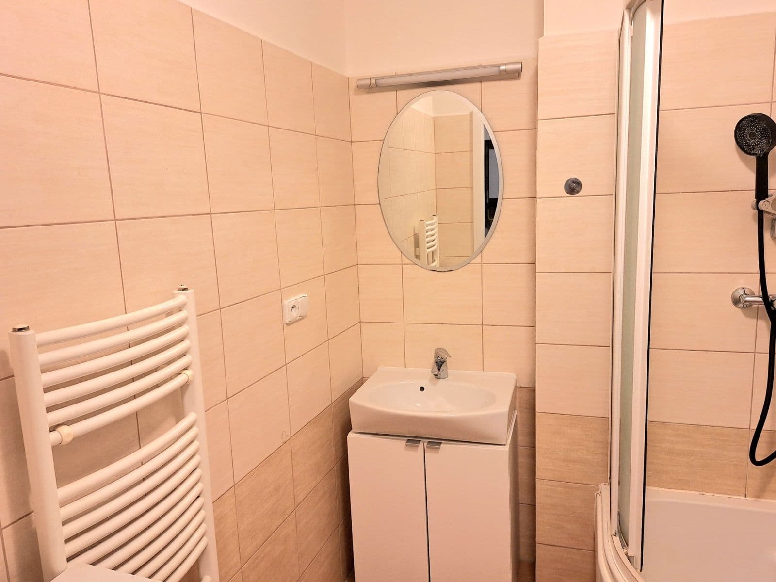 2 bedroom flat to rent, 75 m², Malé náměstí, Hradec Králové, Královéhradecký Region 2 bedroom flat to rent, 75 m², Malé náměstí, Hradec Králové, Královéhradecký Region