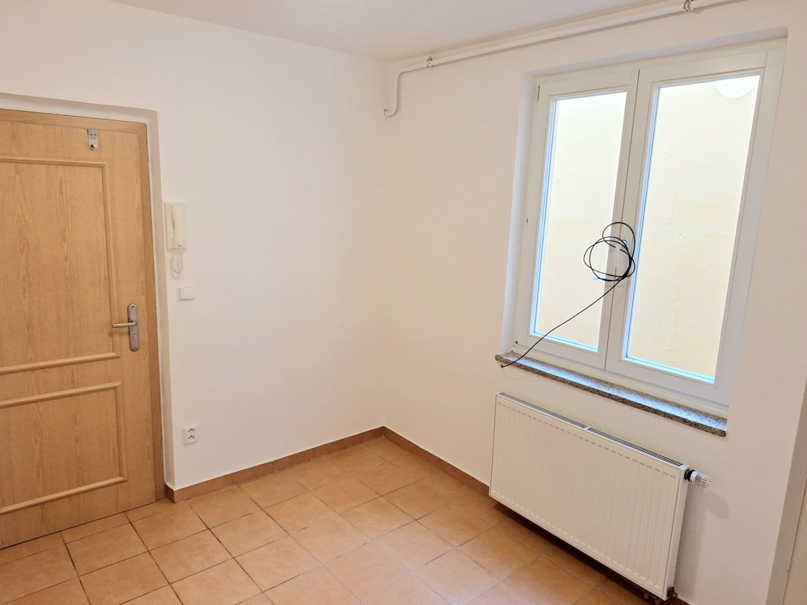 2 bedroom flat to rent, 75 m², Malé náměstí, Hradec Králové, Královéhradecký Region 2 bedroom flat to rent, 75 m², Malé náměstí, Hradec Králové, Královéhradecký Region