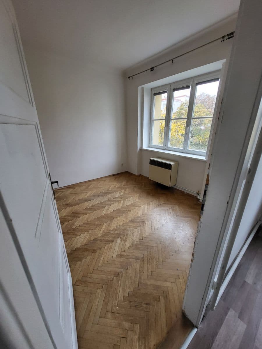 1 bedroom with open-plan kitchen flat to rent, 48 m², Lucemburská, Prague, Prague 1 bedroom with open-plan kitchen flat to rent, 48 m², Lucemburská, Prague, Prague